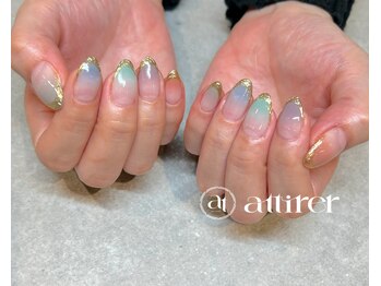 アティレ(attirer)/グラデ×ミラーフレンチ