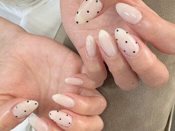 モルネイル(MORU nail)/ドットネイル×シアーホワイト.