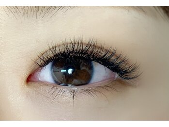 トゥールトロー トータルビューティー(Tourtrow Total Beauty)/マツエク