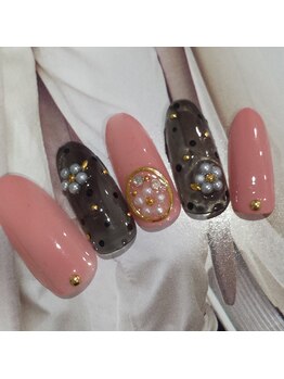 ネイルサロン リリオ(Nail Salon Ririo)/シースルードットネイル