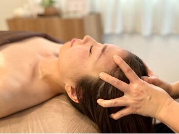 ハルシャ(HARSA)の写真/頭部から全身を労わる至福のヘッドスパ。肩こり/眼精疲労/頭痛などの改善や高い休息効果が魅力[当日予約可]