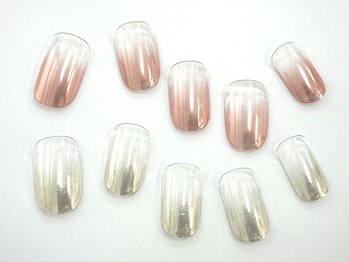 ネイルサロン クイール 小山店(NAIL SALON QUILL)/ ミラー