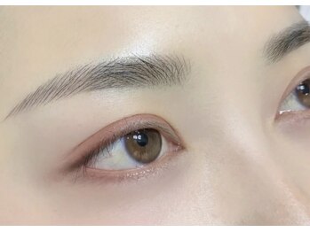 フルーリール(fleurir)/アイブロウデザイン♪