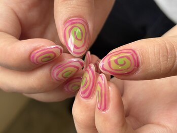 ミニョン 北堀江(mignon)/ぐるぐるネイル