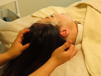 コモレビ(komorebi)の写真/首・肩のつらさは美肌の大敵！リンパケアで不要なものをデトックスし、重い肩と疲れ顔をリセット♪