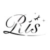 リズアイラッシュ(Ri's eyelash)のお店ロゴ