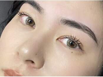 ハリウッドブロウリフト ワクシー 表参道店(HOLLYWOOD BROW LIFT WAXYYY.)/ セットメニュー¥9,500~