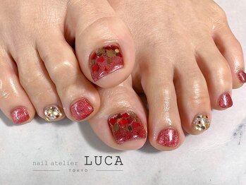 ネイルアトリエルカ(nail atelier LUCA)/W-561 大人可愛いハートネイル