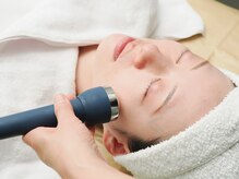 ケセラセラ(Lo que sera,sera)の雰囲気(フェイス4D筋肉をほぐし、引き締まった美しいラインへ)