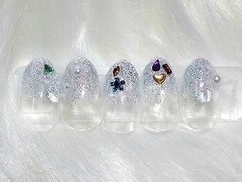 イング(+ Ing)/キラキラネイル