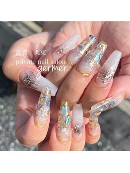 ジェルメ(germer)/貝殻を埋め込んだスカルプ！