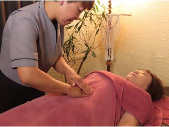 カイロアンドエステティック みらいの写真/美しい身体づくりをサポート◎腸もみで嬉しいスッキリ感と共に内側から健康的にサイズダウンを叶えます＊
