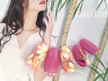 アグニークリッシェ(Agunik Riche)/【花柄ネイル】