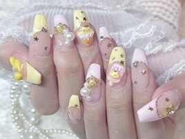 キャラクターネイル9500円