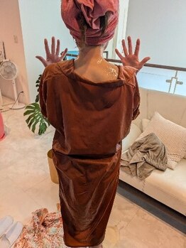 アムール【ハマム浴/アロマ/フェイシャル】/汗が流れて着ているガウンが重い