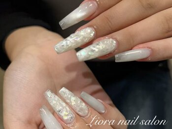 冬ネイル　ホワイト　マグネット