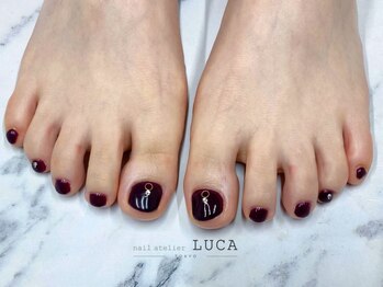 ネイルアトリエルカ(nail atelier LUCA)/W-689　大人上品パープルフット