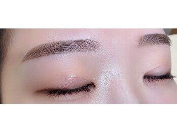 ムートンアイ(MOUTON EYE)/アイブロウ