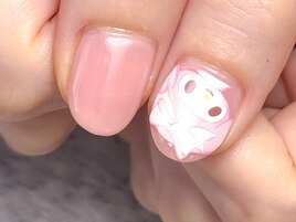 ふわふわキャラクターネイル