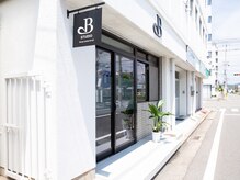 ビースタジオブランジュ(B STUDIO blange)の雰囲気（駅近1F路面サロン★韓国ジェルブランドVALLA取り扱い[和歌山駅]）