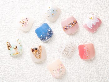 プチリリィ(Petit Lily)/そろそろフットネイルの季節