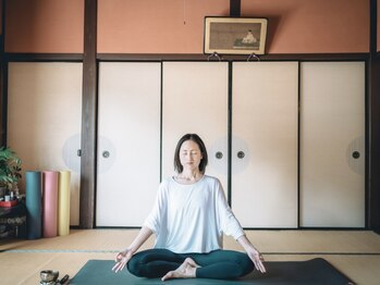 アンド ヨガ(and yoga)の写真/内側から健康で美しくありたい大人女性・頑張る自分へのご褒美にドライヘッドスパ＋ヨガのセットが大好評！