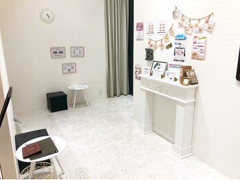 アイラッシュサロン ブラン イオンモール富士宮店(Eyelash Salon Blanc)/【カウンセリングスペース】