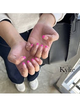 カイリー(Kylie)/ピンクフレンチ