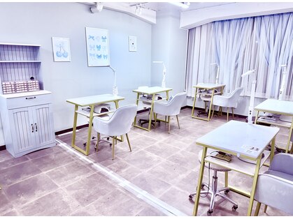 ポミーネイル 新宿西口店(pomy nail)の写真