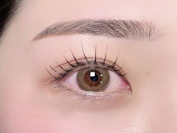 シルフ ラッドノエル(Sylph RAD noel)の写真/【ナチュラルだけどしっかり盛れる♪】あなたの目の形や理想に合わせて、自然に存在感UPの目元を実現◇