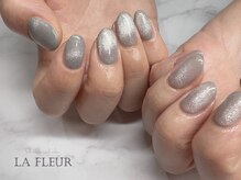 ラ フルール(La Fleur)/Magnet one color ◆ La Fleur