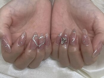 インザピンクリリー(in the pink LILY)/きらきらハートネイル