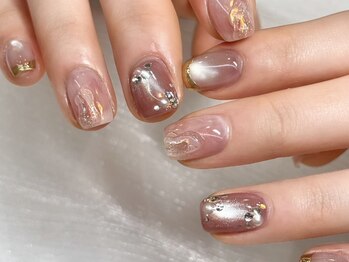 うるツヤニュアンスネイル