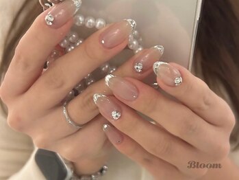 ブルーム(Bloom)の写真/ずっと見ていたくなる綺麗な指先に作り上げます♪大人可愛いデザインで周りと差をつける！原宿徒歩2分◎