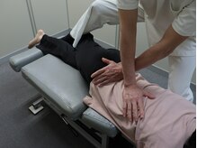 林カイロプラクティック院の雰囲気（施術前後でその技術力を実感[全身マッサージ+骨盤+ヘッドスパ]）