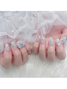 ポミーネイル 池袋店(pomynail)/水色チークネイル