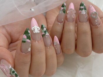 ルノン 獨協大学前店(LUNON)/海外ギャルデザイン