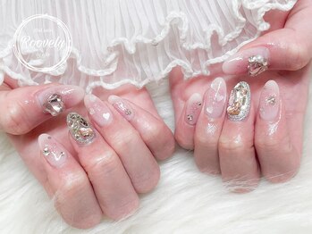 ルブリー(roovely)/チークネイル