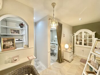 マグノリア/サロン内装