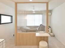 フムス(HUMMUS)の雰囲気(落ち着いた個室空間でゆっくり過ごしていただけます♪駐車場完備)