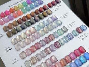 アリ(Ari33)の写真/マグネット300種類以上で楽しむオフィスネイル。人と被らない私だけの指先♪