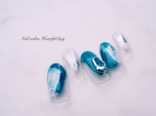 ネイルサロン ハートフルキー(Heartful key)/ニュアンスネイル¥8000