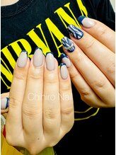 チヒロネイル/左右非対称ネイル