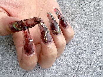 秋ネイル　ニュアンス　