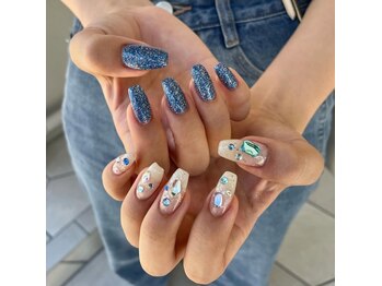 ロミー(Rommy)/ラメ&ストーンネイル