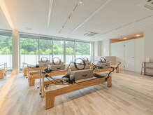 アールプラス 東山公園前(R+)