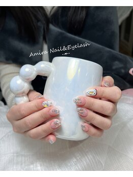 アミーラ(Amira)/チーク&ハートネイル