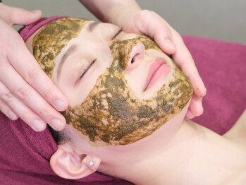 クララエステティック カシハラ(CLALA aesthetic Kashihara)の写真/肌への負担を抑えた国産ハーブ×和漢成分で角質ケア。即メイクＯＫの次世代ピーリングでツルツル肌★