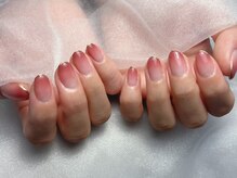 ネイルバイピヌ(nail by pinu)/グラデ＋先端ライン
