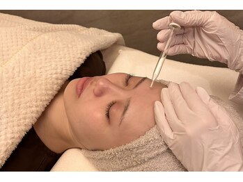 デルタエヌピー63+(δnp63+)/小顔電気鍼[薬院/フェイシャル]